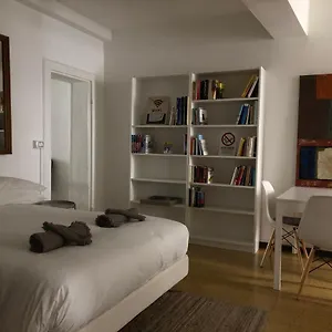 Bixio 2 Appartement Parme